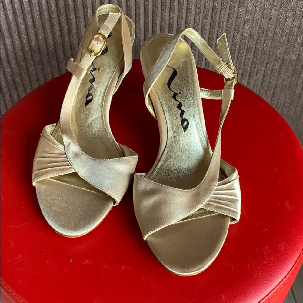 Elegant Gold kitten heels by Nina